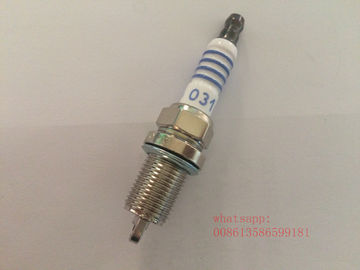 Chine 93176801 bougies d'allumage de voiture de bougie d'allumage de GM d'OPEL avec les pièces de moteur automatiques de l'électrode 1214031 simples fournisseur